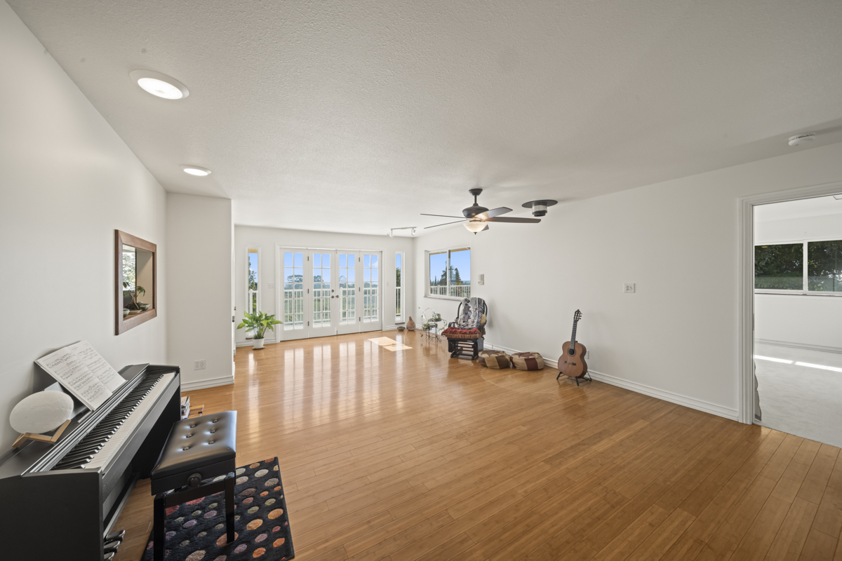 111 Alawaena Pl Property Photo 9
