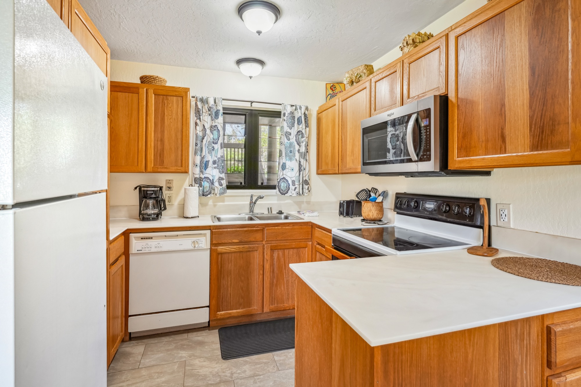 4460 Nehe Rd 116 Property Photo 10