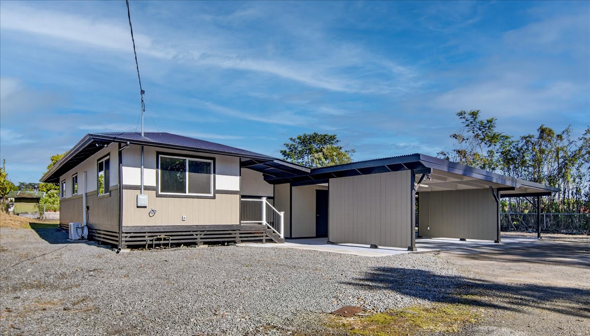 144 Chong St Property Photo 4