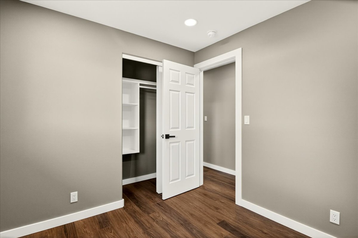 144 Chong St Property Photo 19