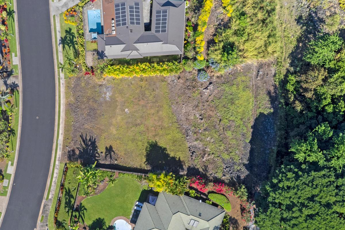 78-7011 Kewalo St Property Photo 4