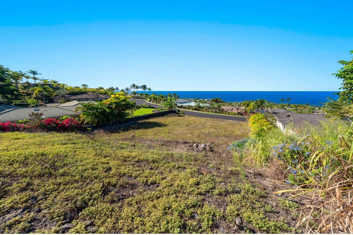 78-7011 Kewalo St Property Photo 11