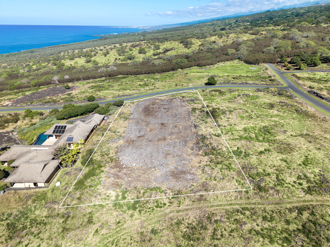 81-586 Kaiue St Property Photo 5