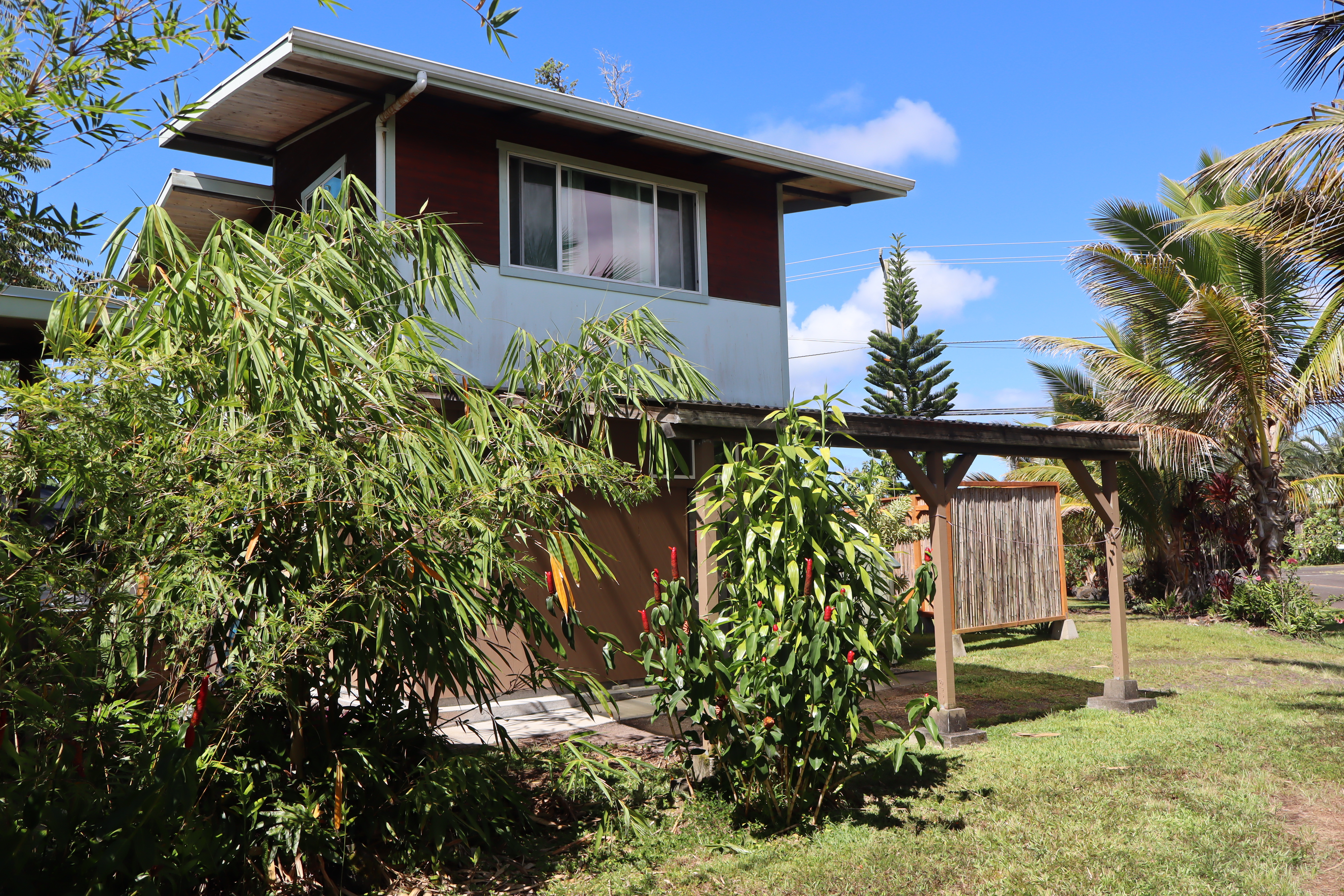 12-7033 Moaniala St Property Photo 4