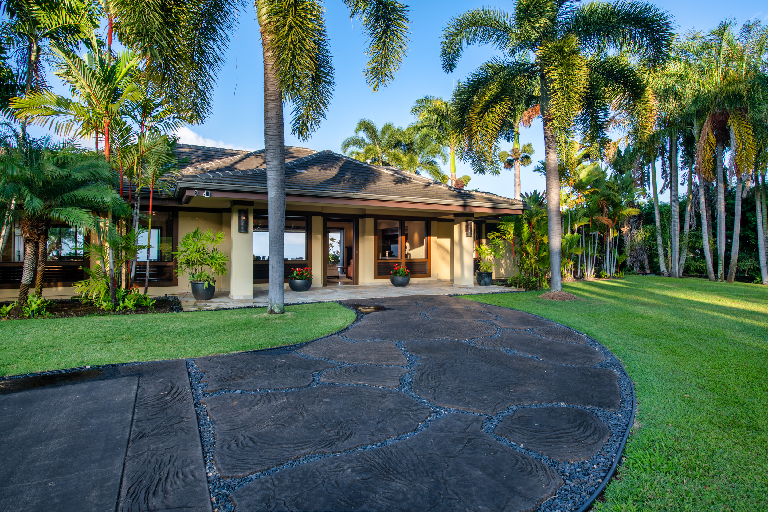 75-667 Pu Hoaloha Pl Property Photo 1