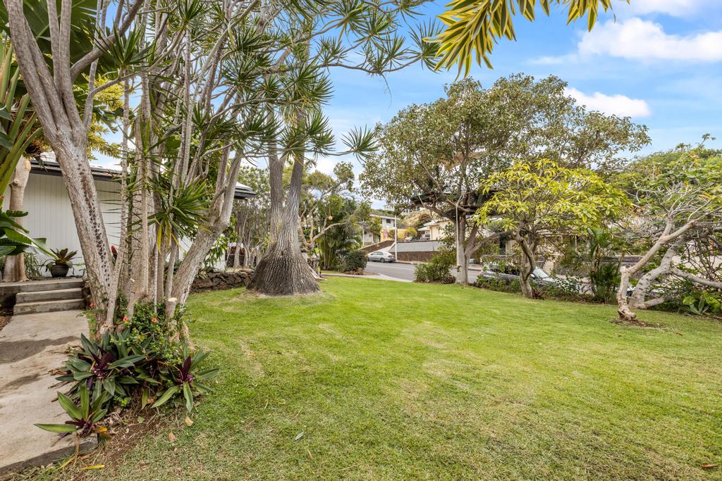 68-1799 Puu Nui St Property Photo 20