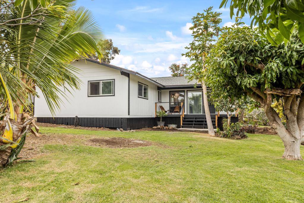 68-1799 Puu Nui St Property Photo 22