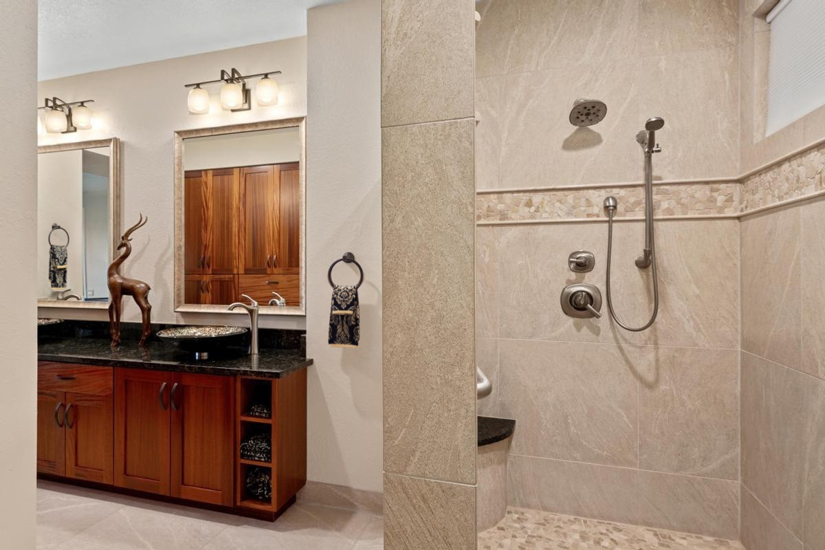69-1035 Keana Pl 113 Property Photo 16