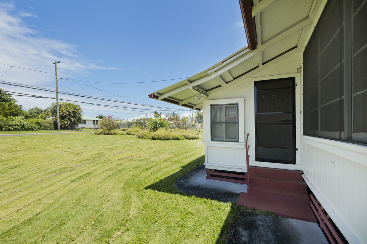 568 Kalanikoa St 2 Property Photo 4