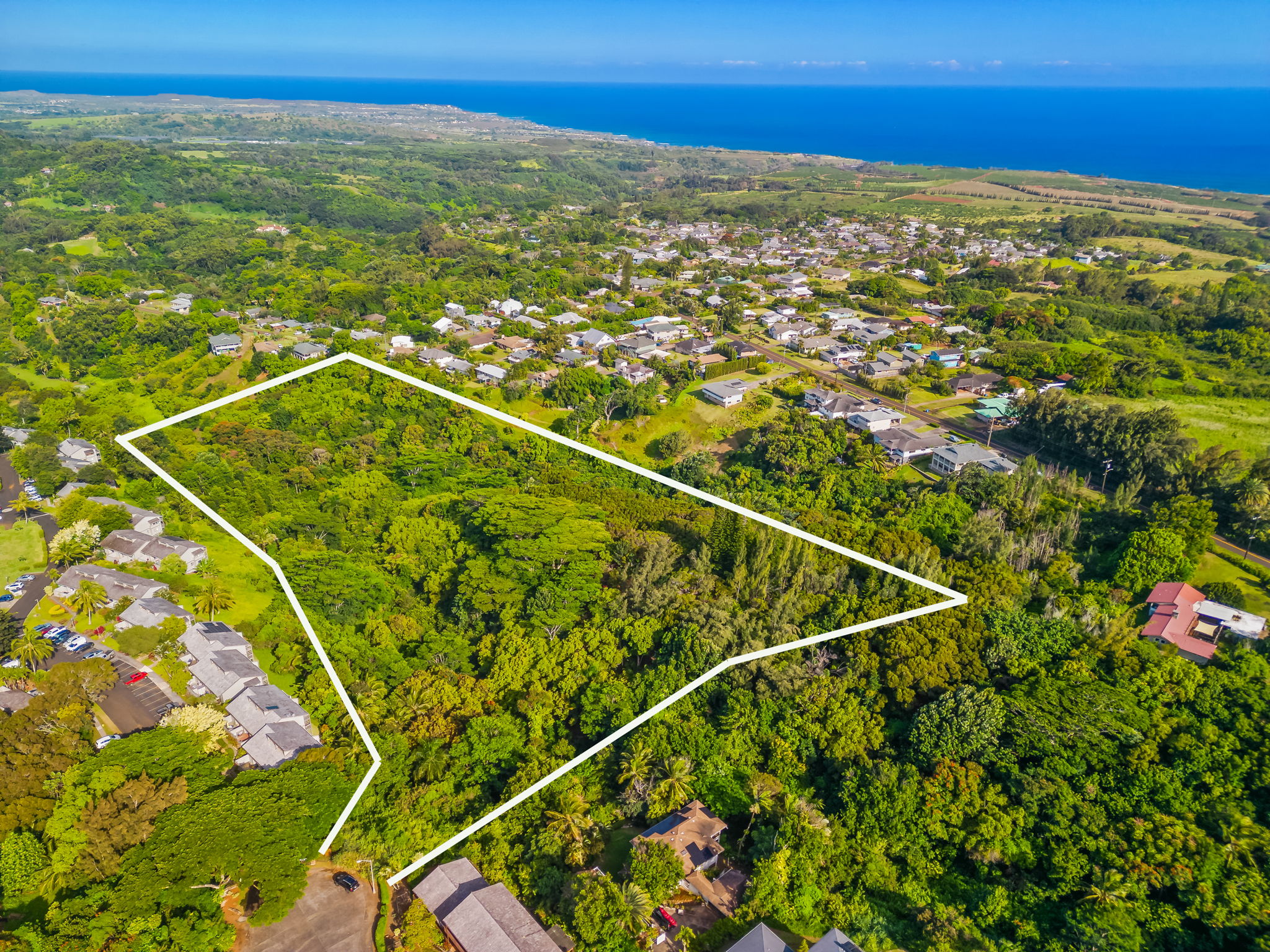 Ikena Pl Property Photo 2