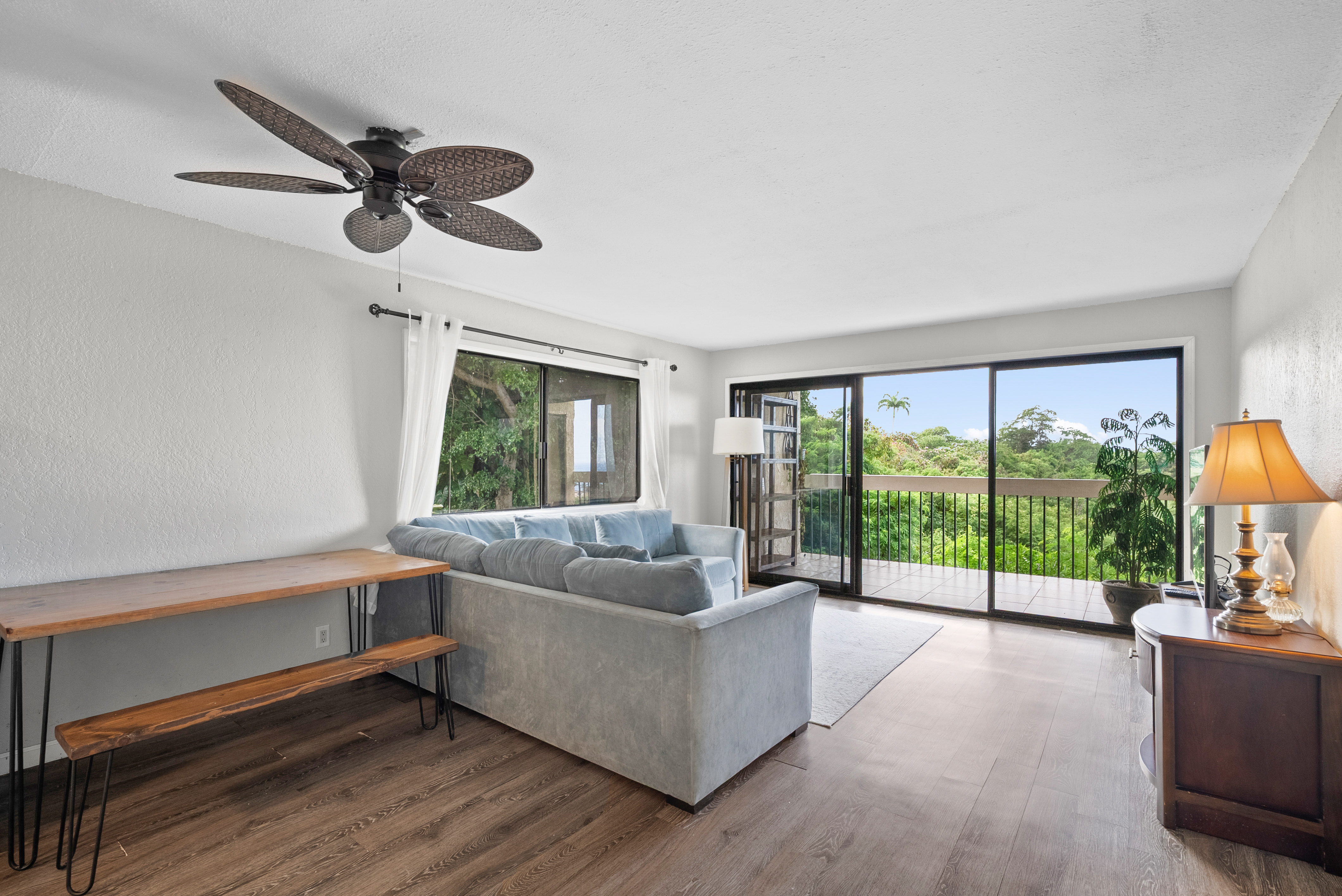 75-5863 KUAKINI HIGHWAY 108 Property Photo 1