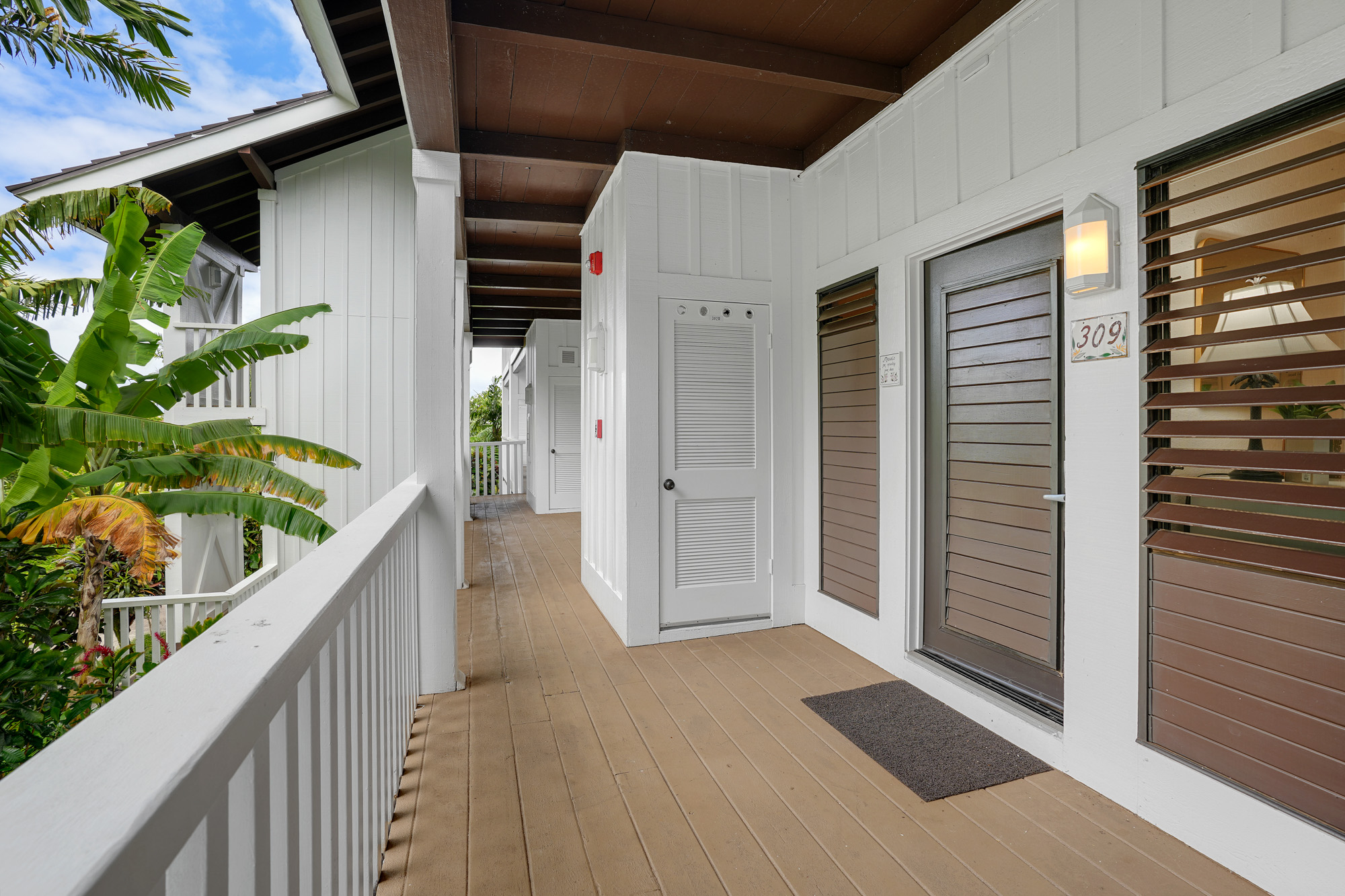 2253 Poipu Rd 309 Property Photo 4