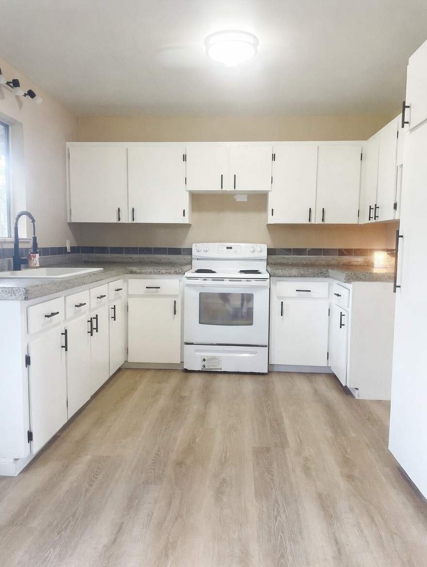 15-2737 Aku St Property Photo 5