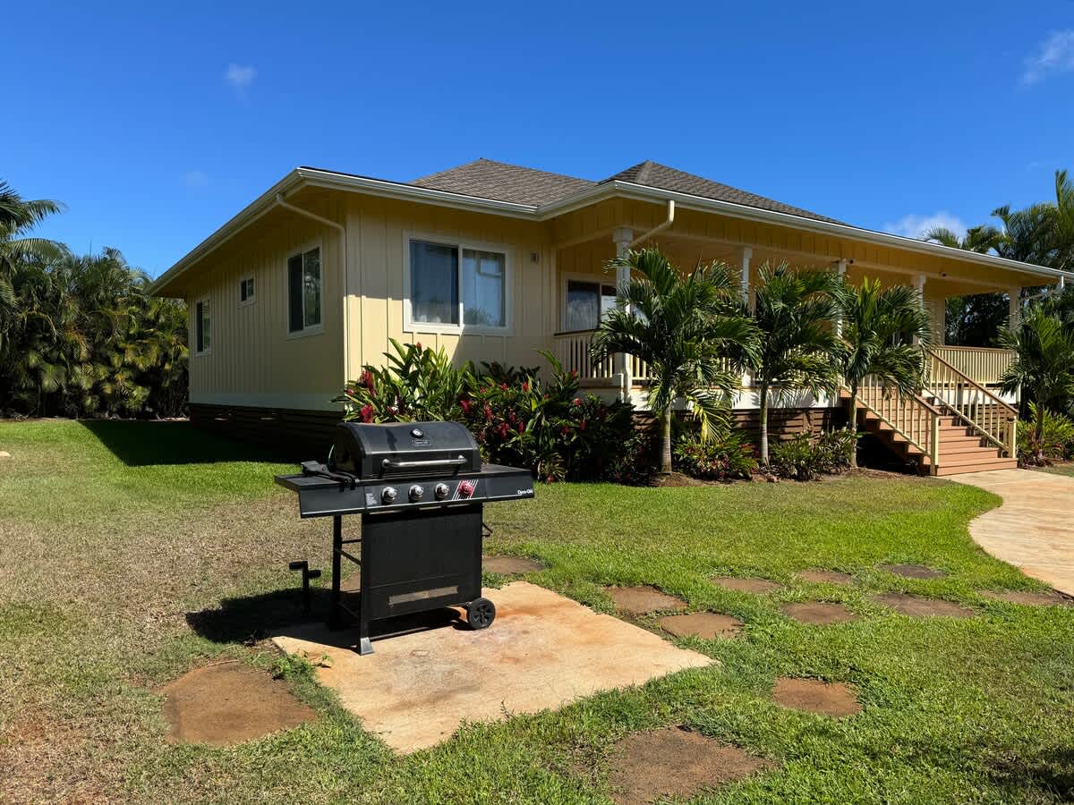 5354 Nakoa St Property Photo 4