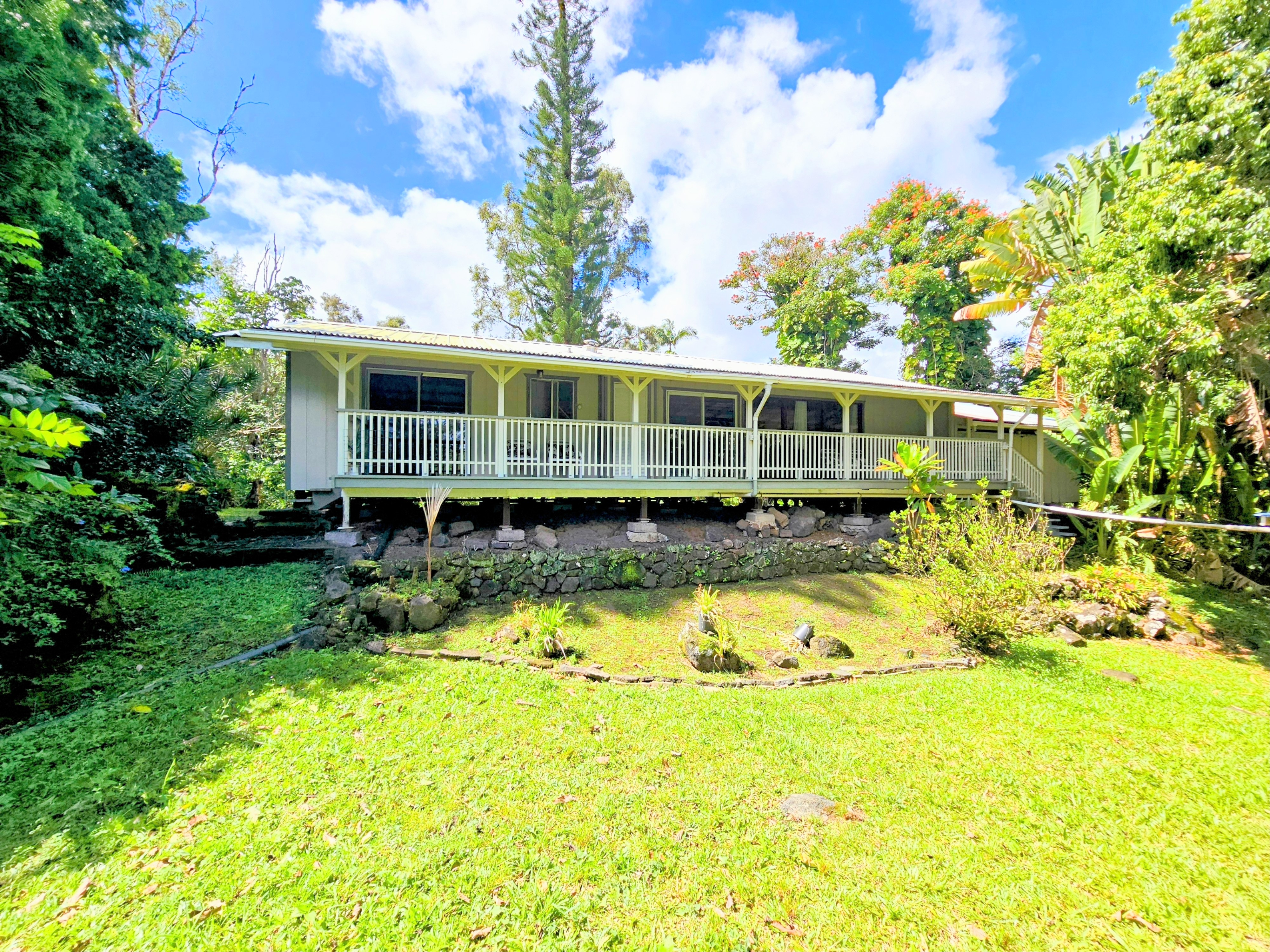 727327 Property Photo 2