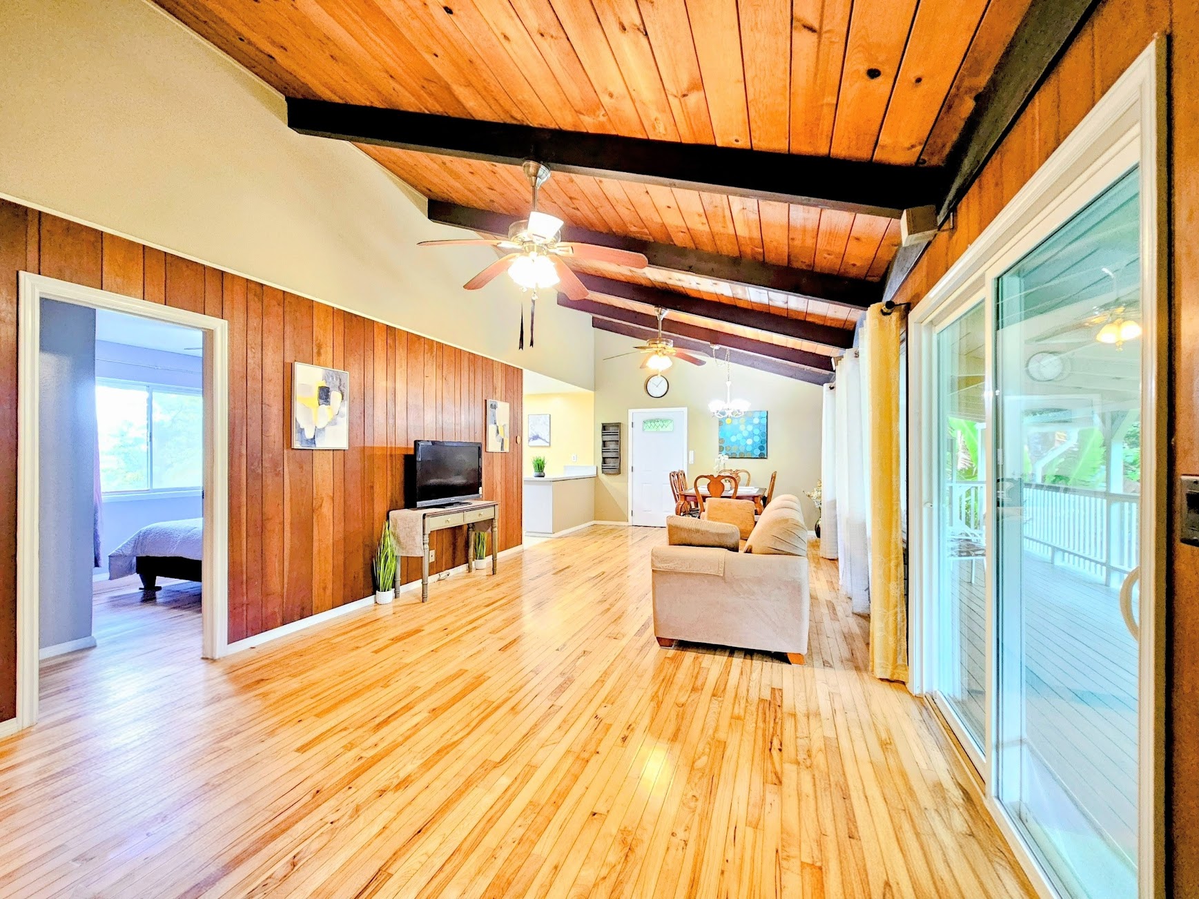 727327 Property Photo 4