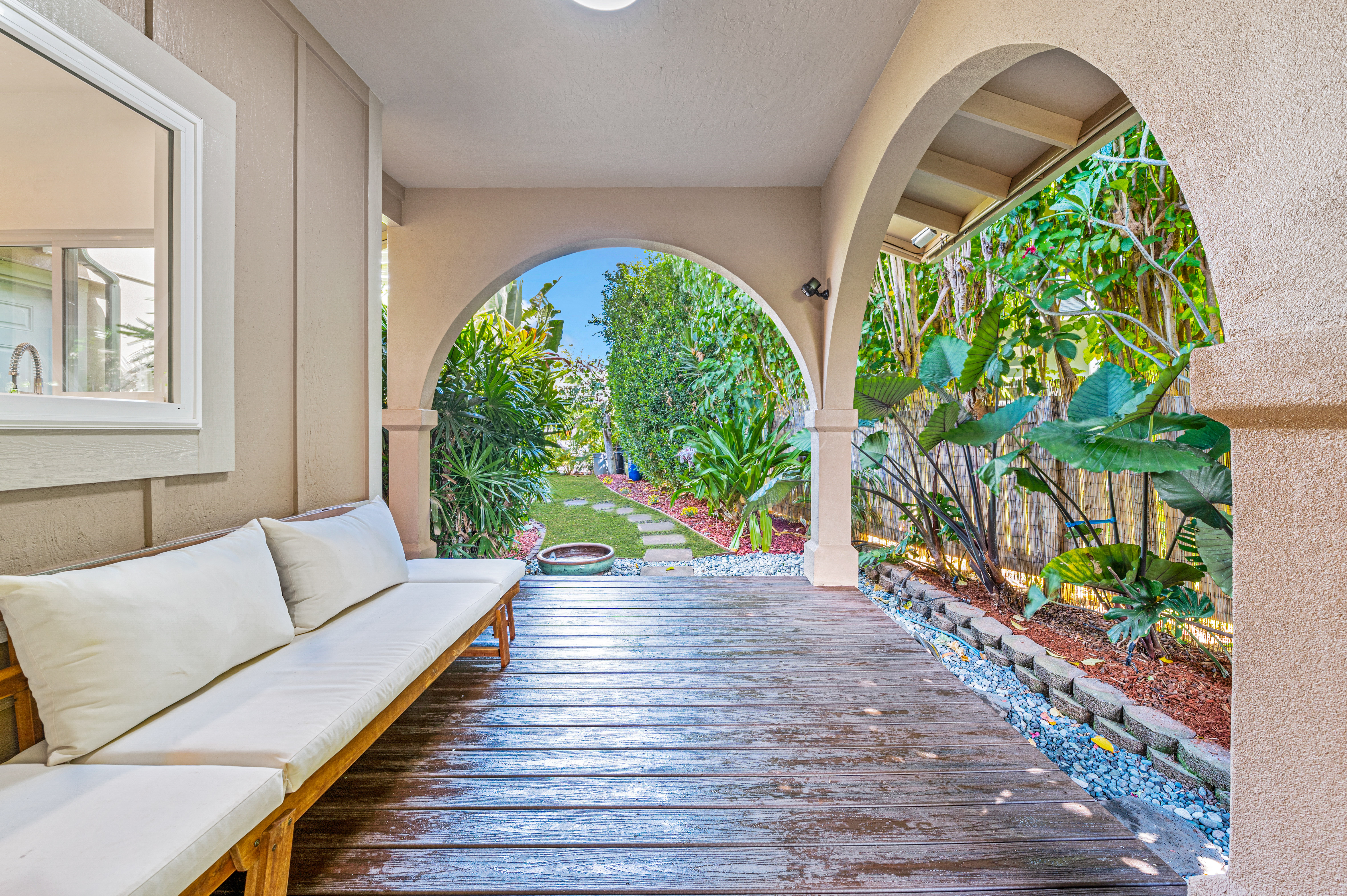 36 Hoku Pl Property Photo 4