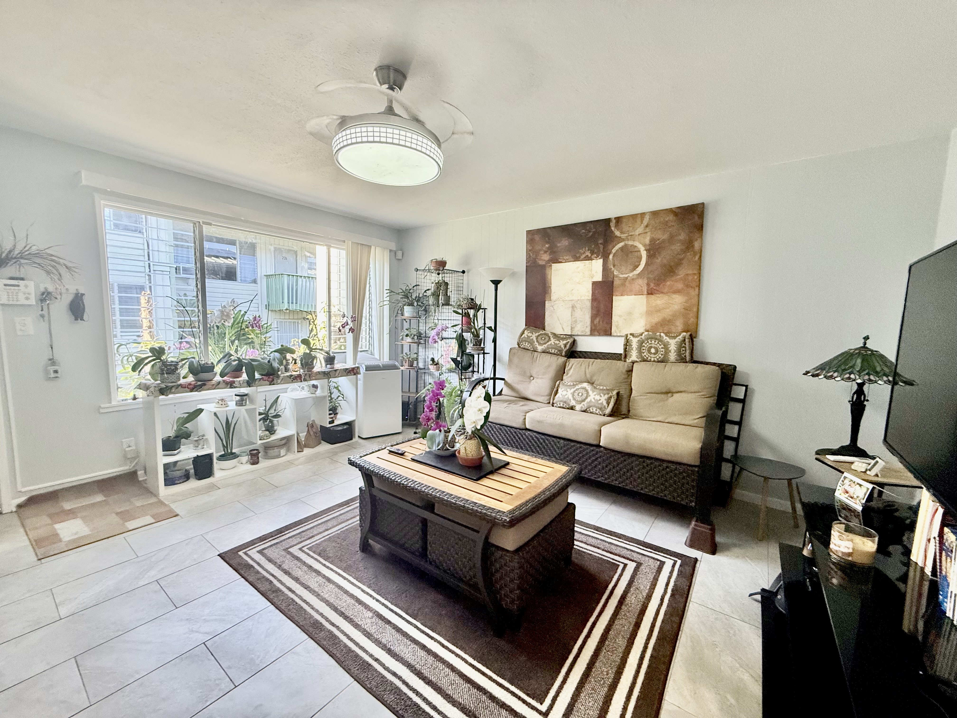 485 Waianuenue Ave 142 Property Photo 1