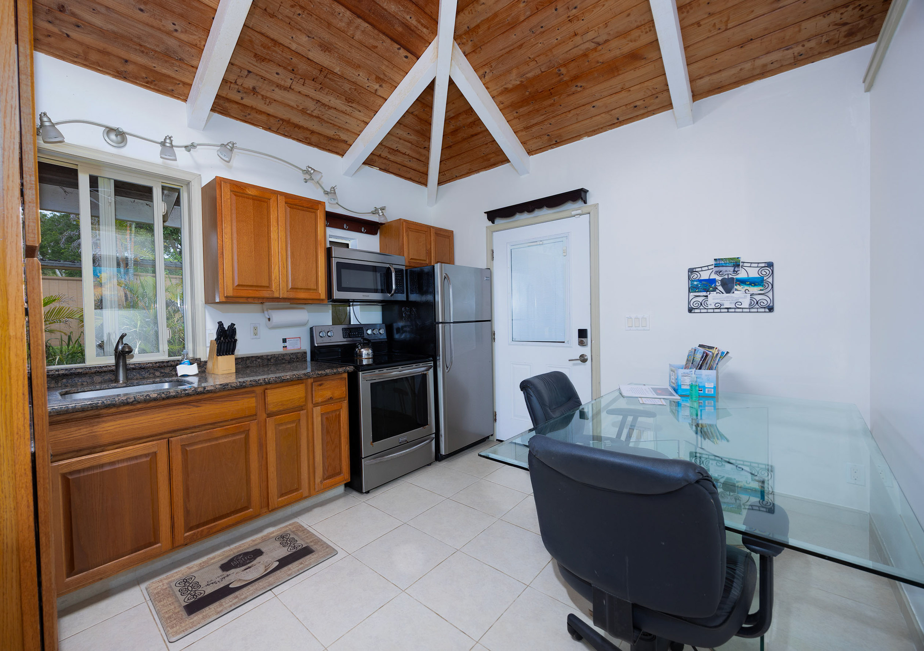 94-6375 Mauka St Property Photo 8
