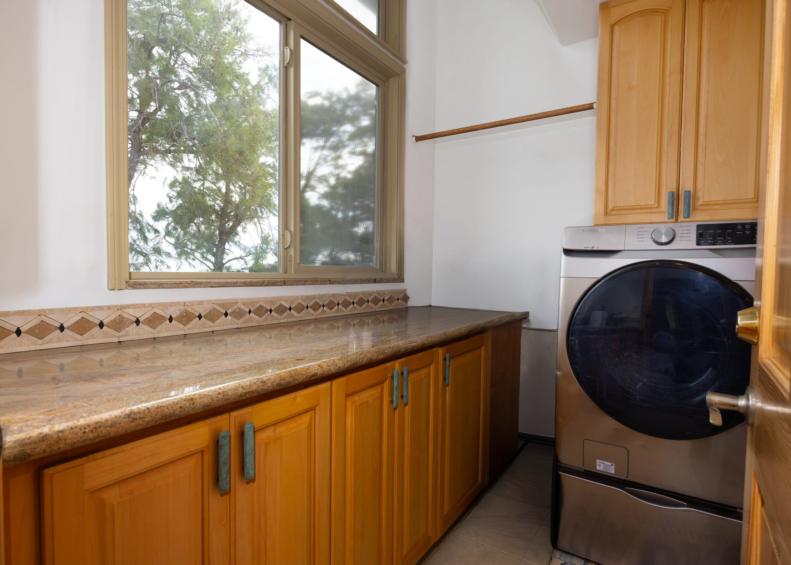94-6375 Mauka St Property Photo 11