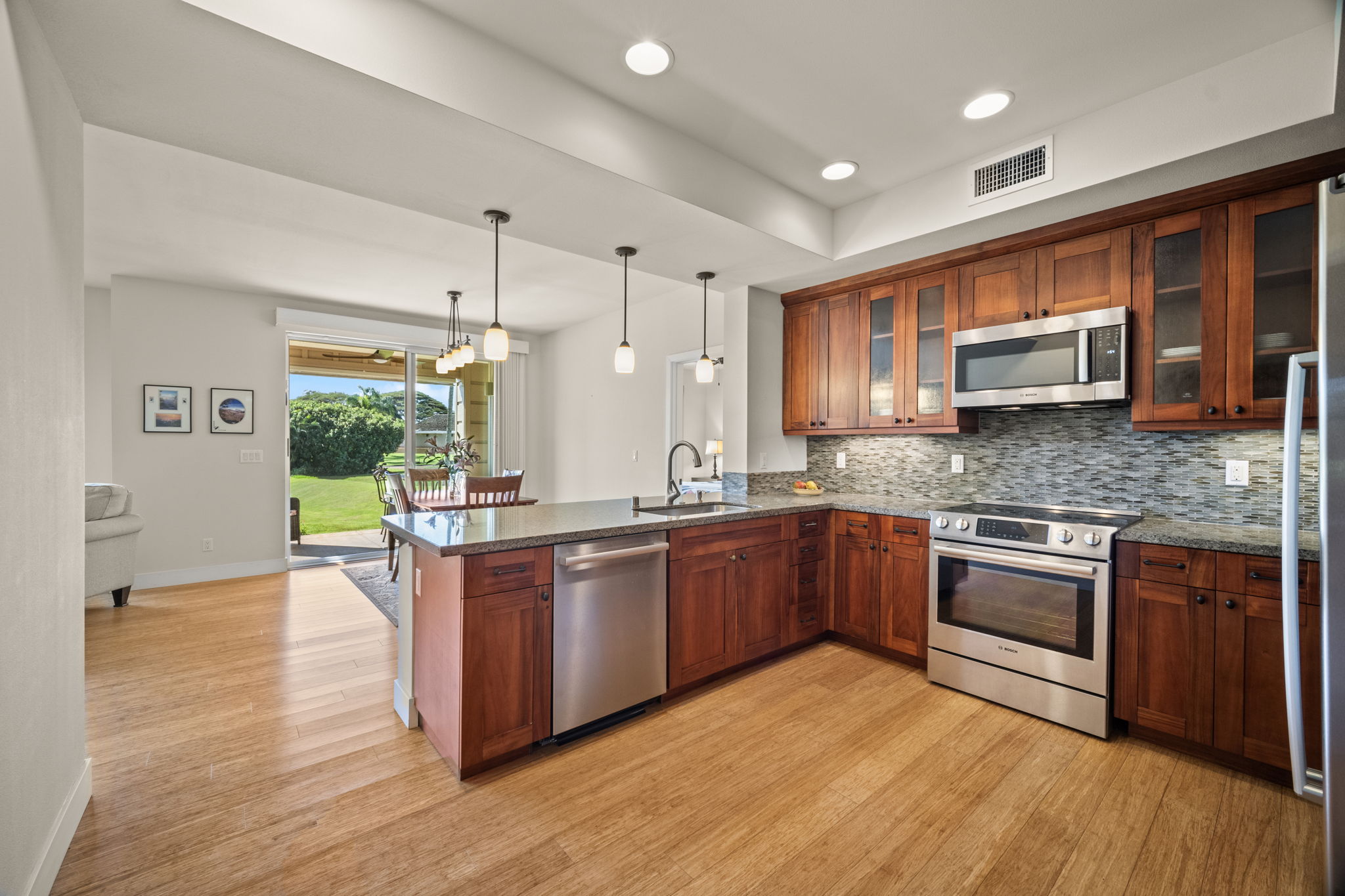 2611 Kiahuna Plantation Dr 11h Property Photo 1