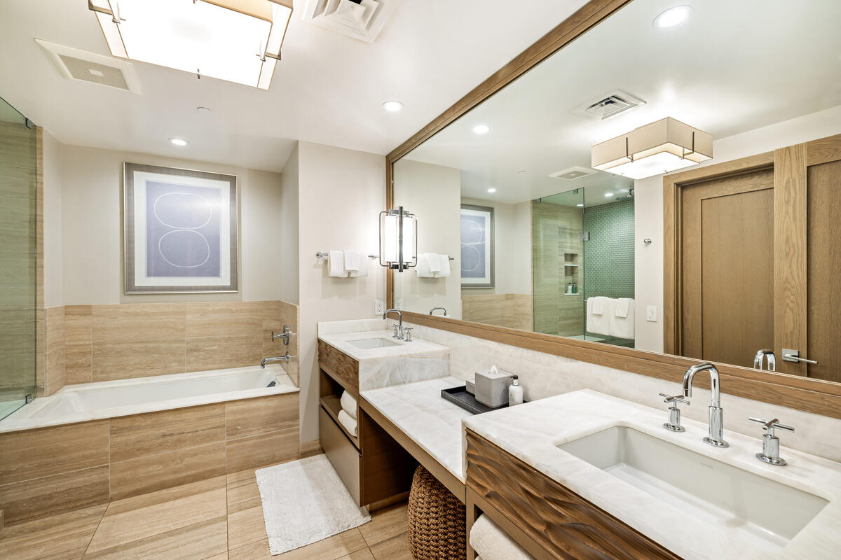 3770 Alaoli Way 2303-c Property Photo 16