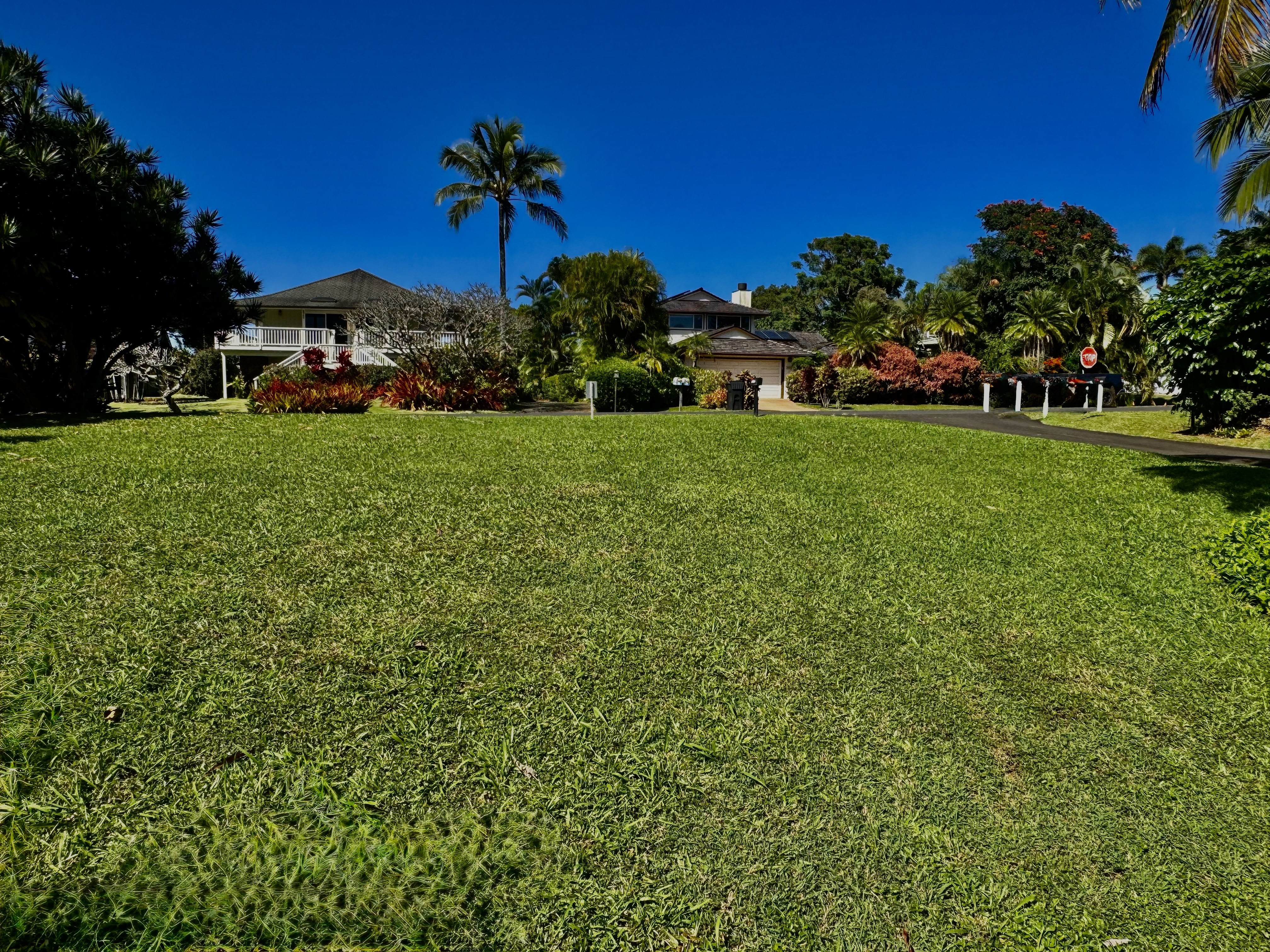 5339 Honoiki Rd Property Photo 3