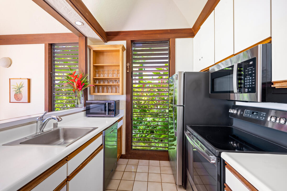 2253 Poipu Rd 160 Property Photo 8