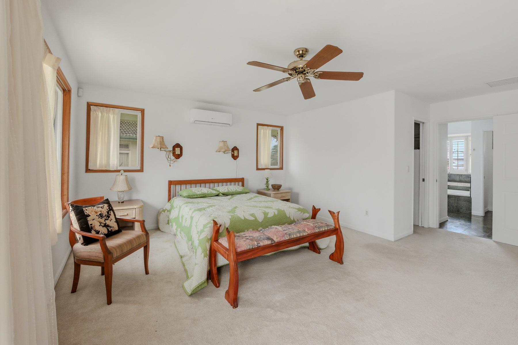 2381 Akoki St Property Photo 7