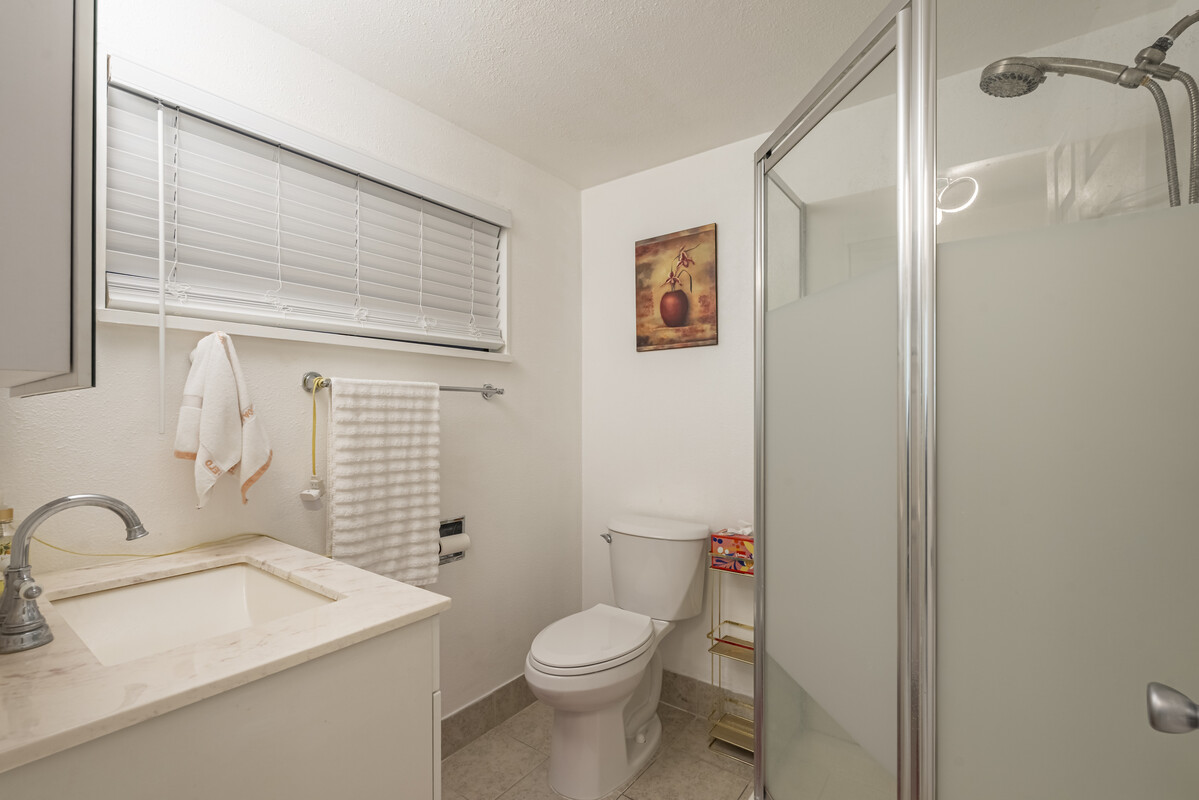 75-5719 Kona Plaza 105 Property Photo 15