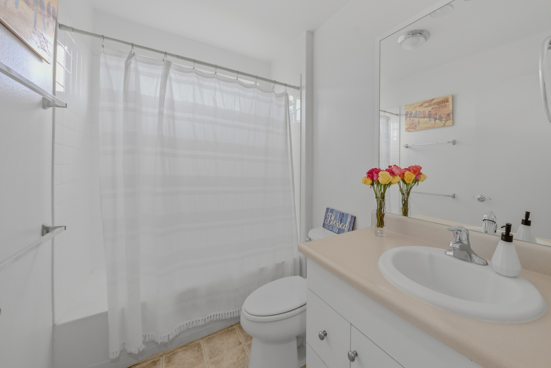 2080 Manawalea St 407 Property Photo 6