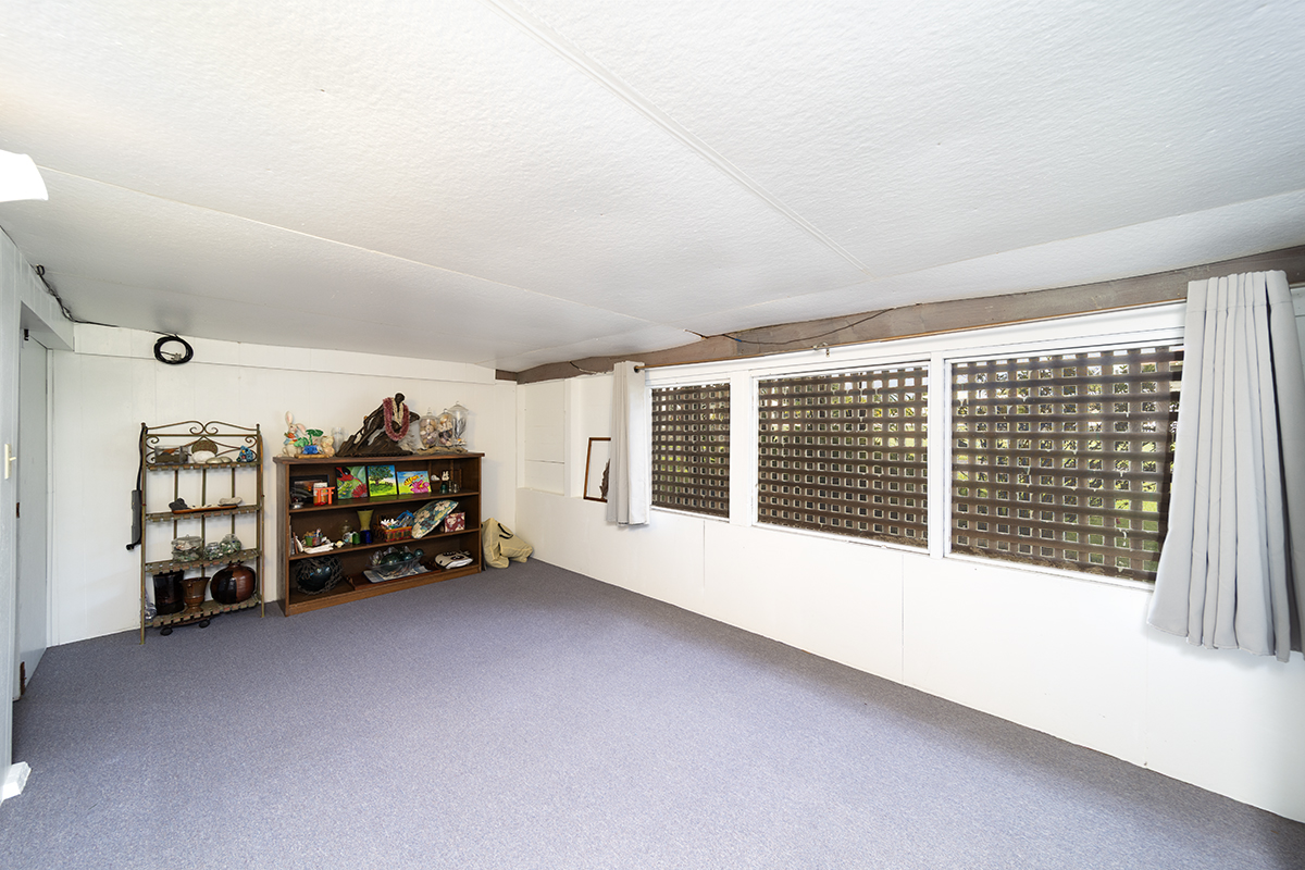 7 Maikai St Property Photo 28