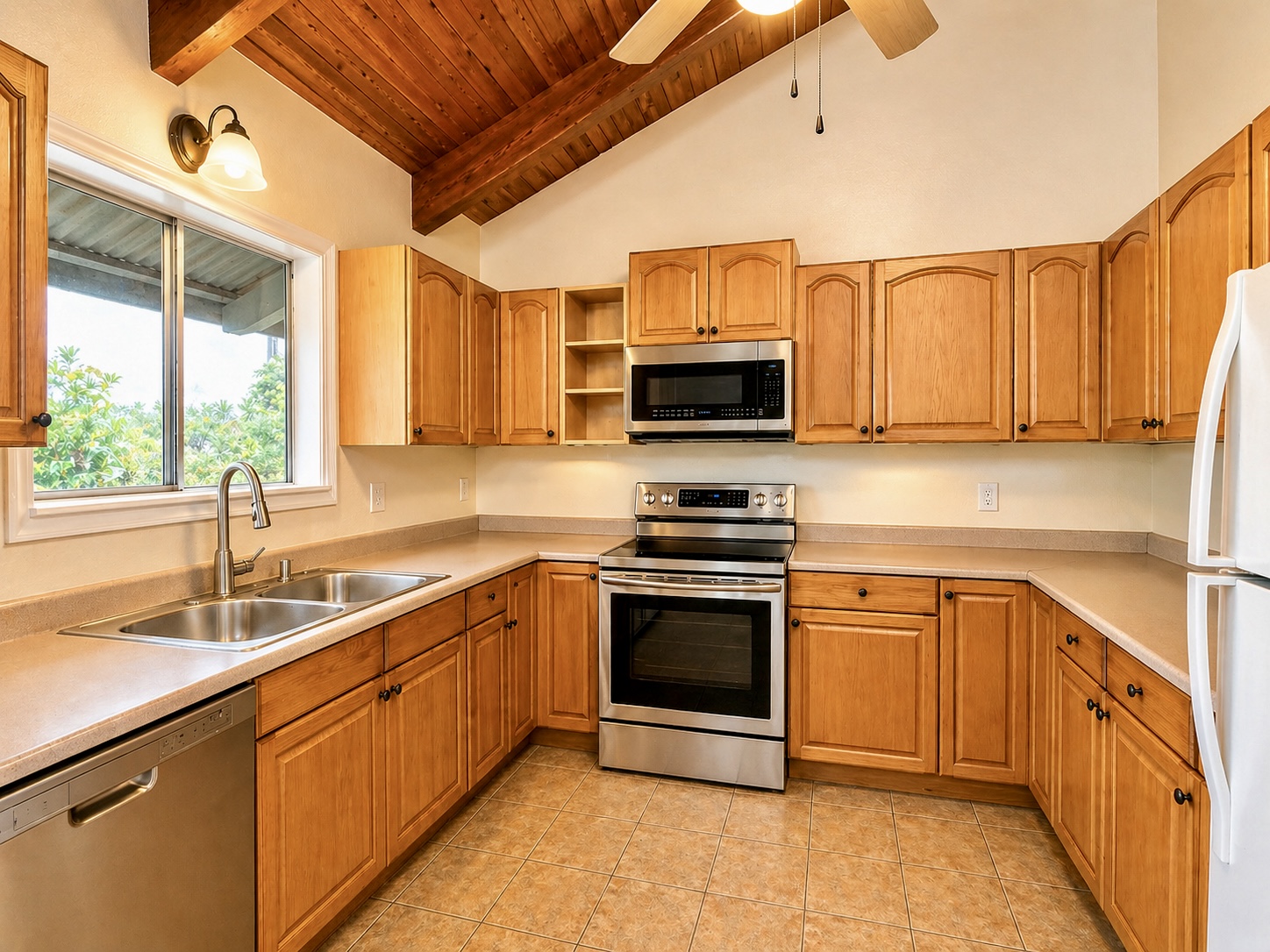 16-2077 Lauhala Dr Property Photo 5