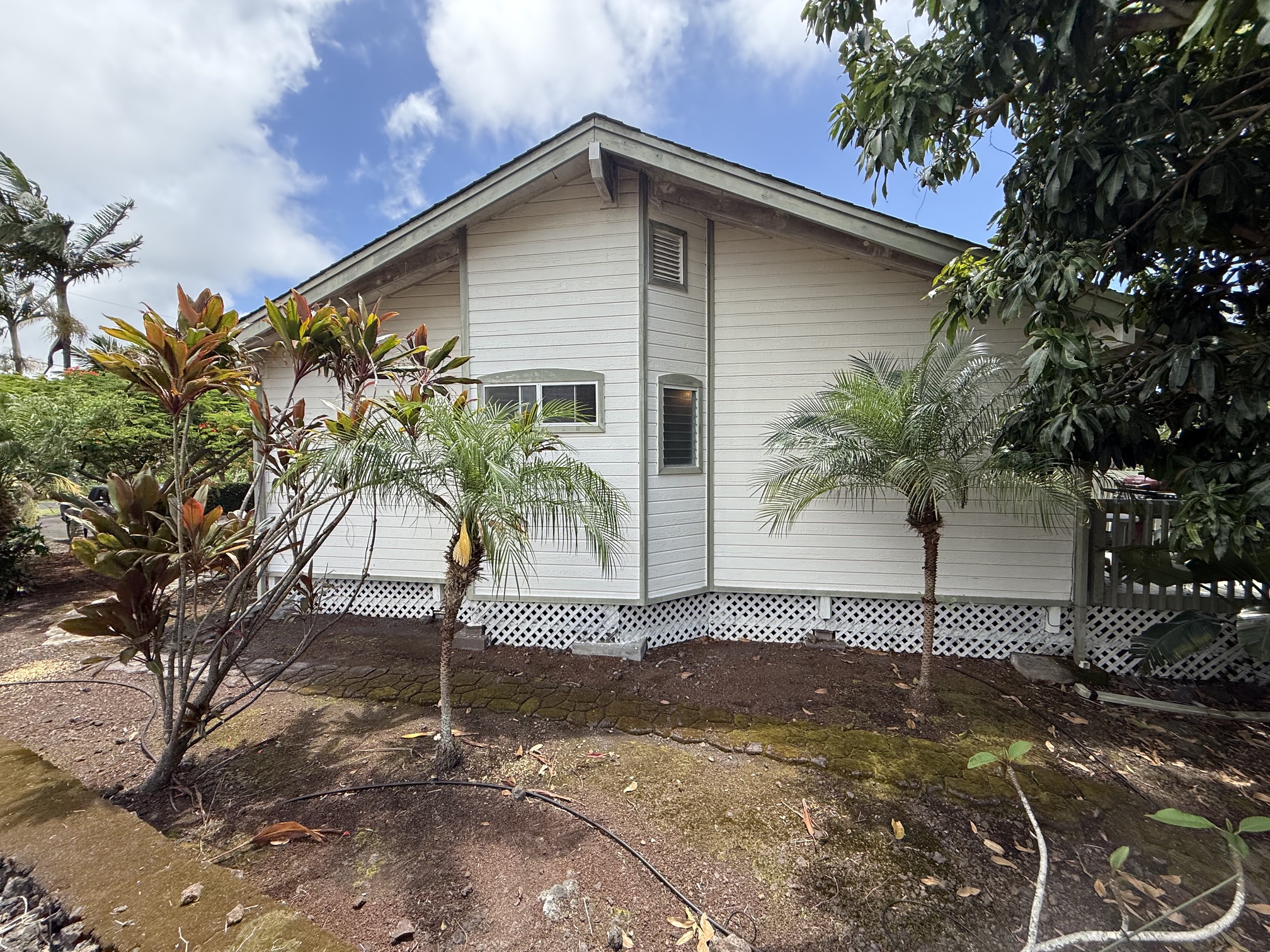 94-1692 Kaulua St Property Photo 27