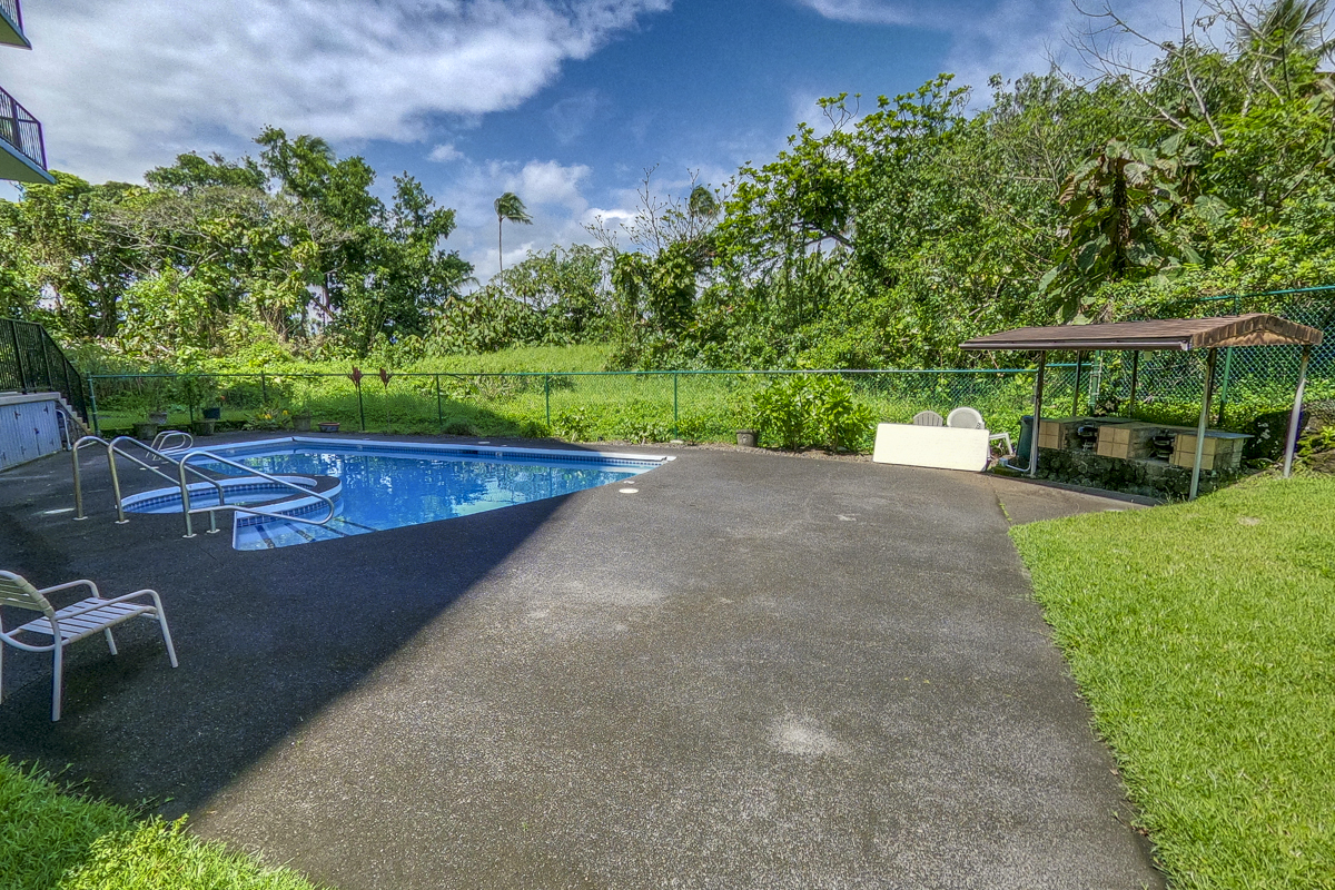 2405 Kalanianaole Ave 209 Property Photo 21