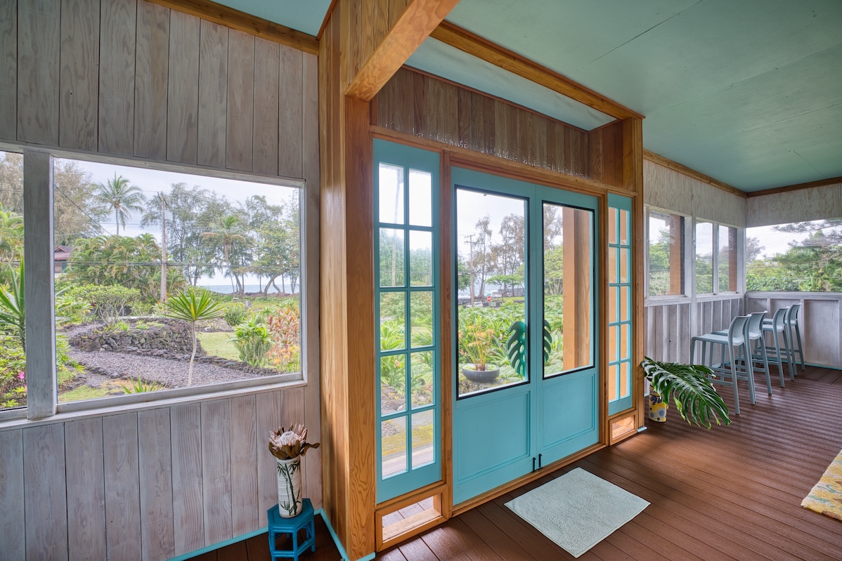 2070 Kalanianaole St Property Photo 12
