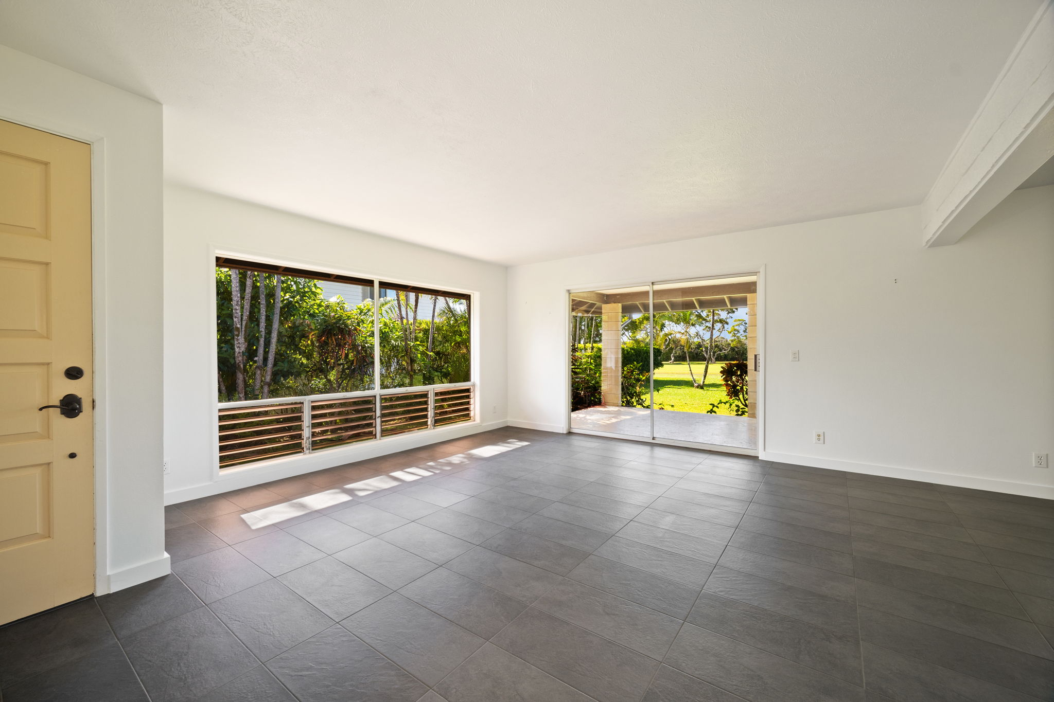 5282 Honoiki Rd Property Photo 5