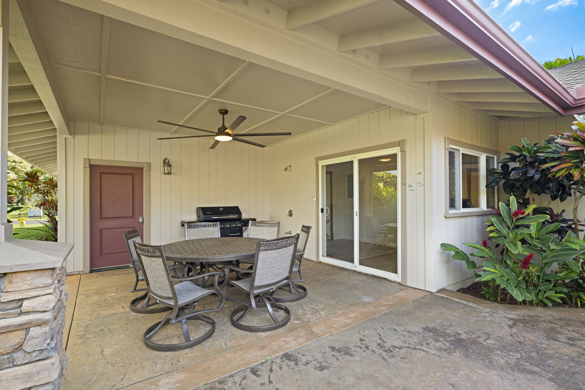 5015 Emmalani Dr Property Photo 7