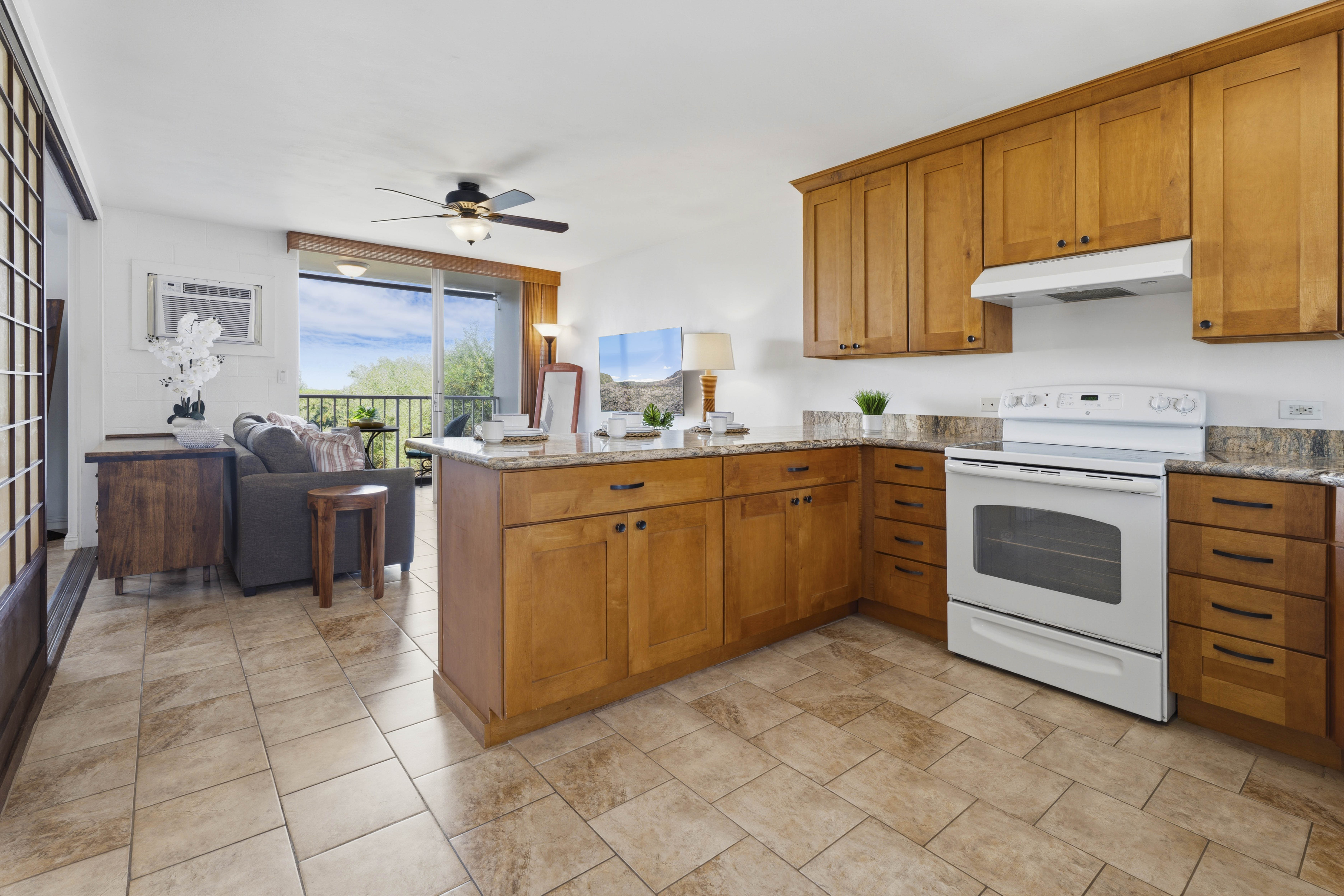 75-5766 Kuakini Highway 307 Property Photo 10