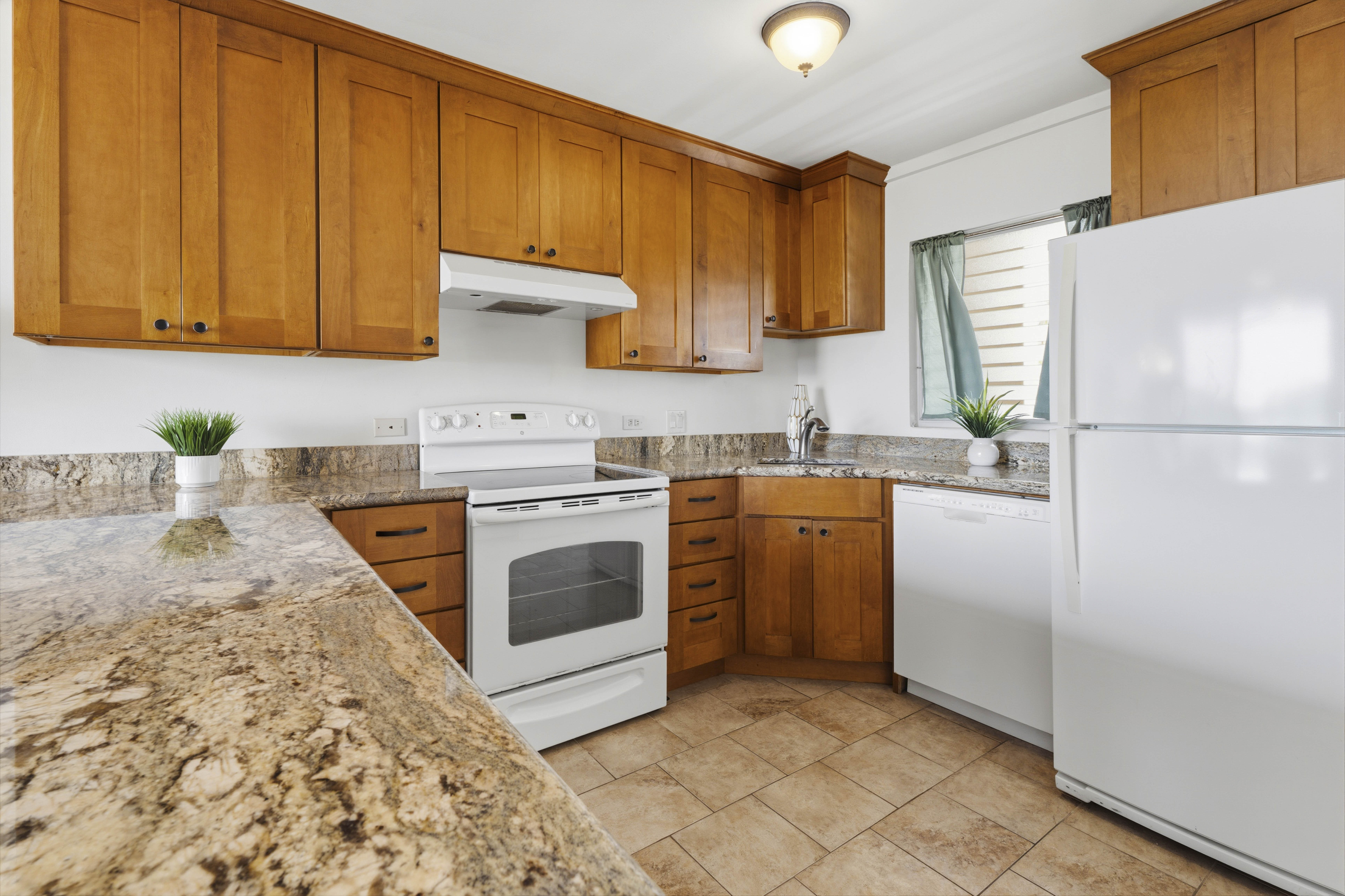 75-5766 Kuakini Highway 307 Property Photo 11