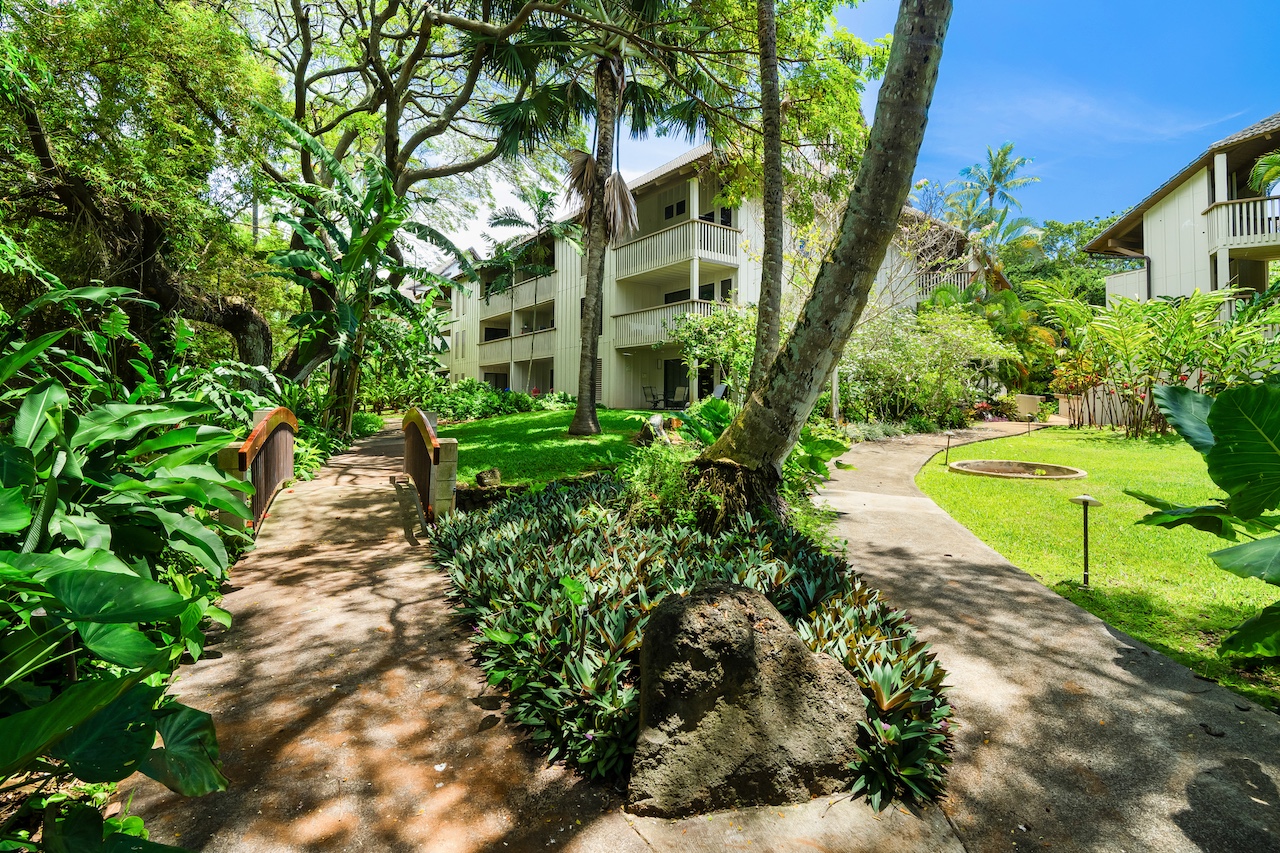 2721 Poipu Rd 433 Property Photo 28