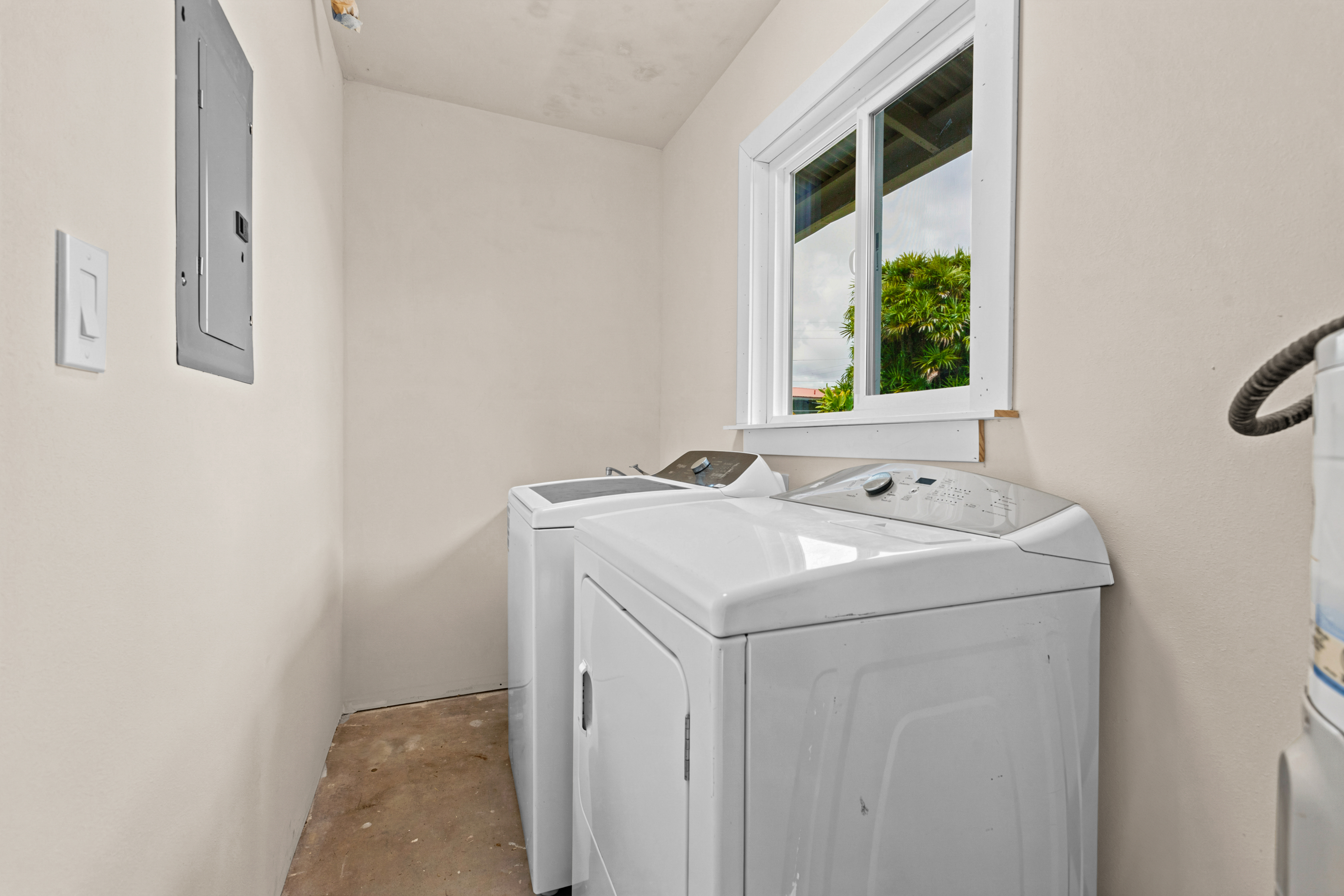 350 Ka Manelo Pl Property Photo 21