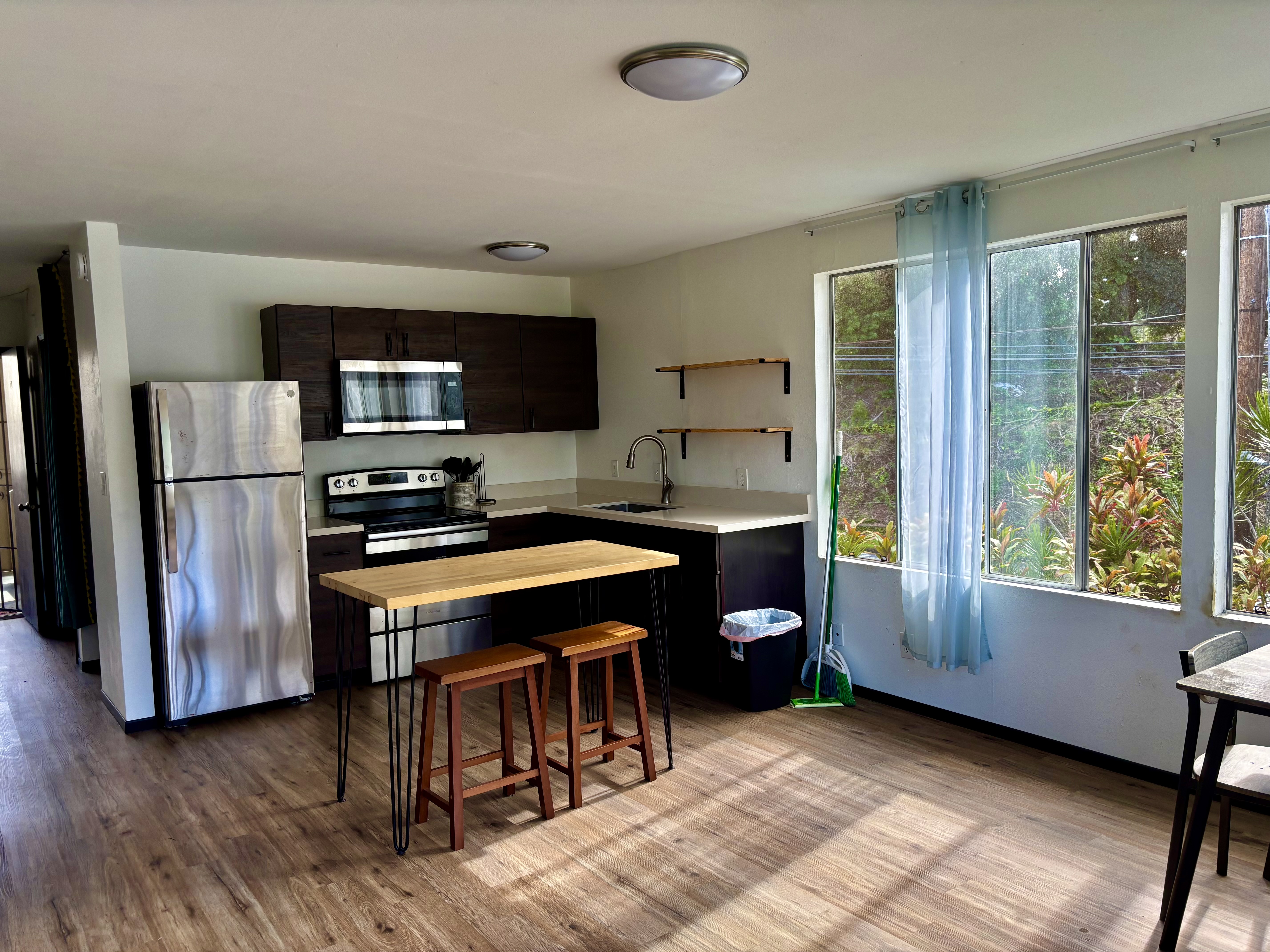 360 Kauila St 301 Property Photo 2