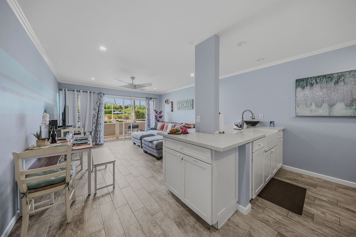 525 Aleka Lp J2 Property Photo 1