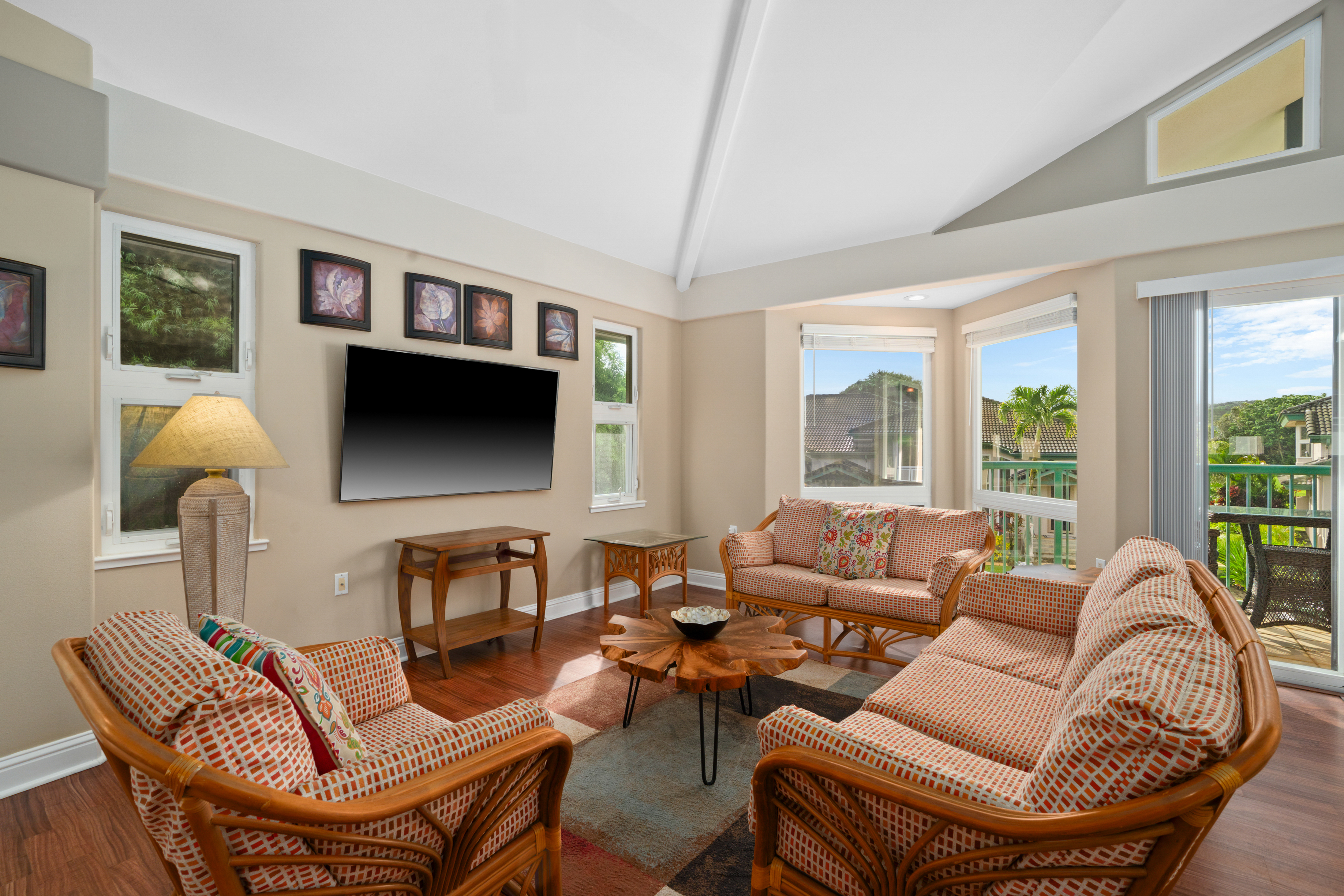 4141 Queen Emma's Dr 41 Property Photo 6