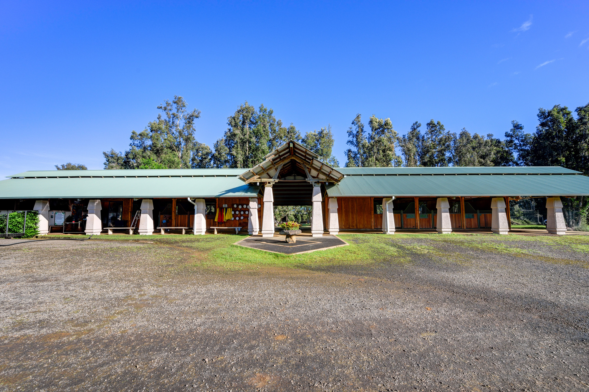 2818 Kamookoa Rd 1 Property Photo 20