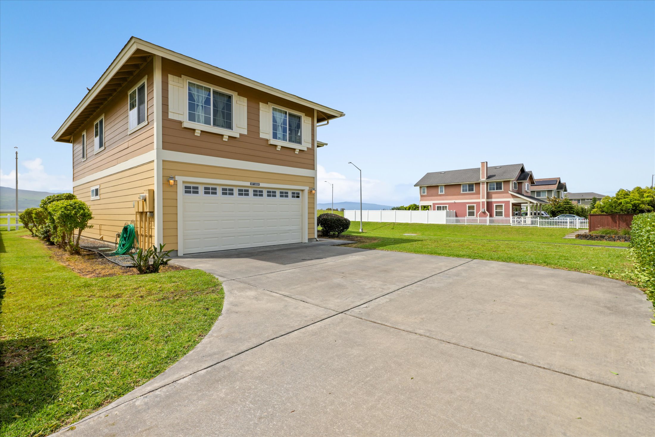 67-1219 Neleau Pl Property Photo 3