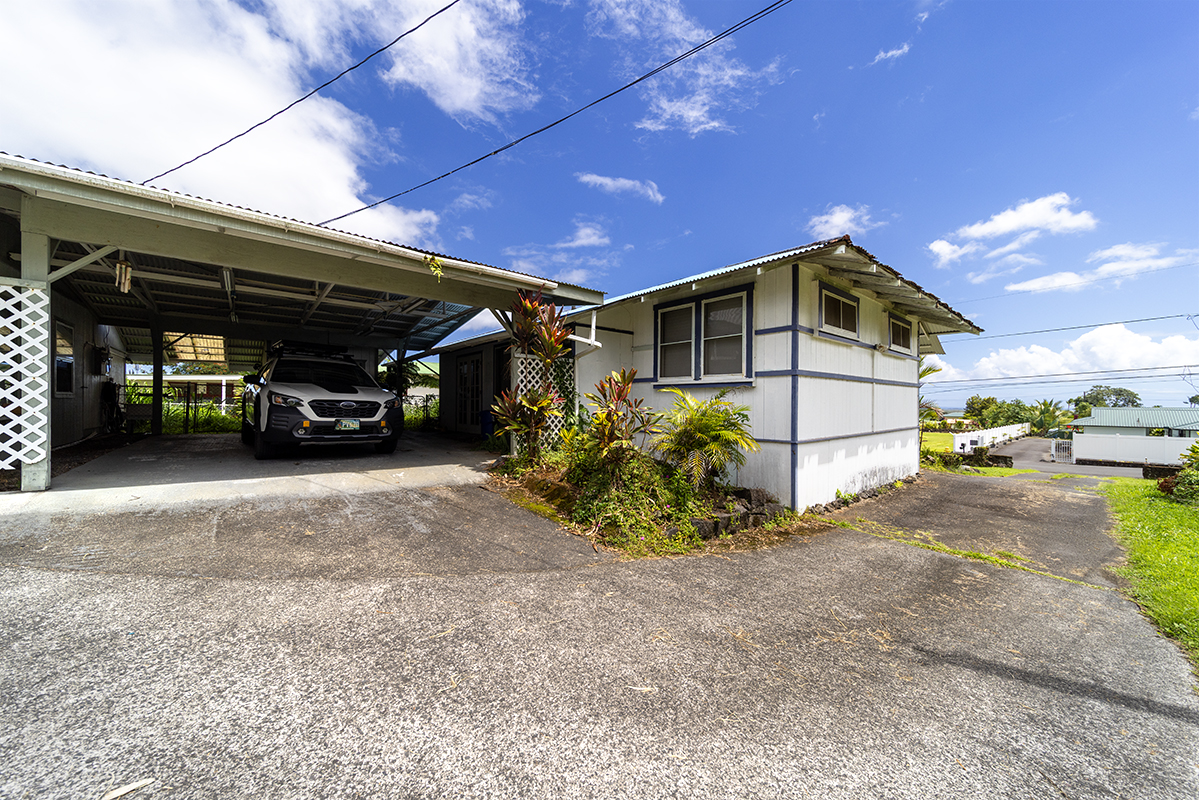 450 Pohakulani St Property Photo 2