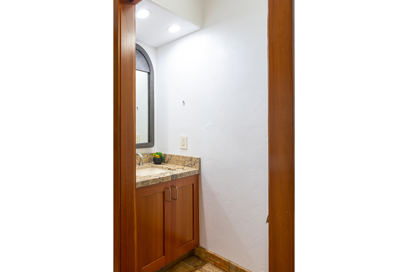 4735 Aliomanu Rd A Property Photo 22