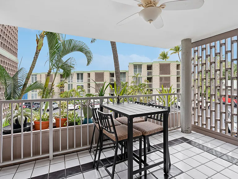 75-6016 Alii Dr 238 Property Photo 10